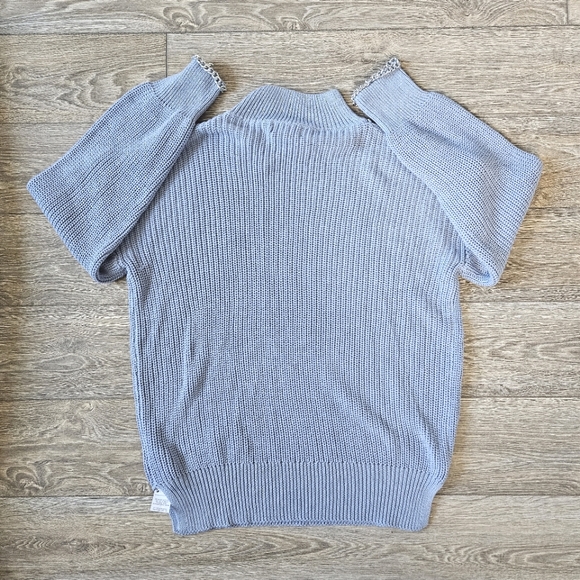 Missguided Powder Blue Mock Neck Knit Sweater with Chain Link Trim - Picture 3 of 13